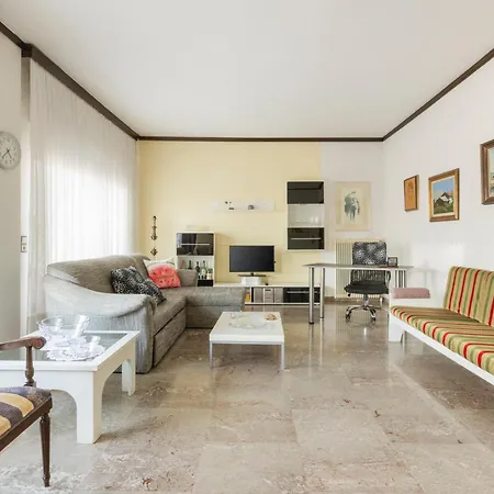 Delmare Comfort Salonic